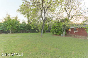 2409 E Mitchell Dr, Phoenix, AZ 85016 photo 32