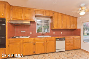2409 E Mitchell Dr, Phoenix, AZ 85016 photo 13