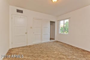 2409 E Mitchell Dr, Phoenix, AZ 85016 photo 22