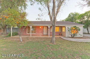 2409 E Mitchell Dr, Phoenix, AZ 85016 photo 3