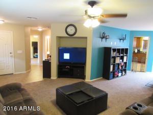 2241 S Buckaroo Trl, Gilbert, AZ 85295 photo 4