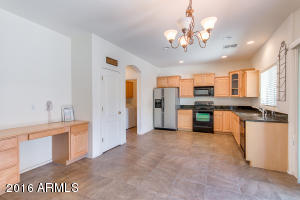 2872 S Marble St, Gilbert, AZ 85295 photo 8