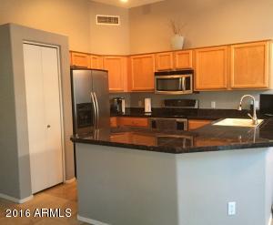 3176 E Millbrae Ln, Gilbert, AZ 85234 photo 6