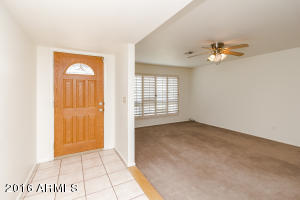 2407 E Beryl Ave, Phoenix, AZ 85028 photo 2