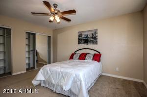 3223 E Mescal St, Phoenix, AZ 85028 photo 12