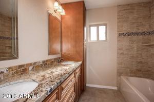 3223 E Mescal St, Phoenix, AZ 85028 photo 18