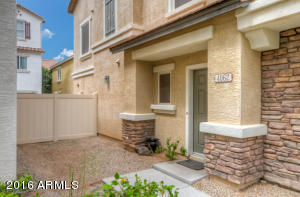 4062 E Jasper Dr, Gilbert, AZ 85296 photo 2