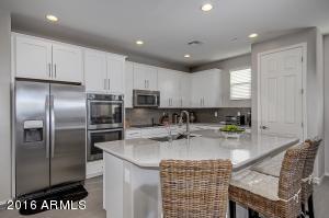 4655 E Beck Ln, Phoenix, AZ 85032 photo 6