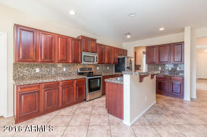3945 E Yeager Dr, Gilbert, AZ 85295 photo 7