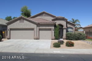 716 E Ranch Rd, Gilbert, AZ 85296 photo 1
