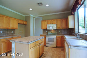 1746 E Washington Ct, Gilbert, AZ 85234 photo 8