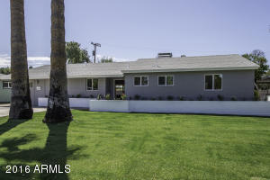 1021 E Cavalier Dr, Phoenix, AZ 85014 photo 1