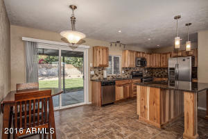 2626 E Libby St, Phoenix, AZ 85032 photo 2