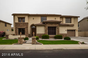 3866 E Ravenswood Dr, Gilbert, AZ 85298 photo 1
