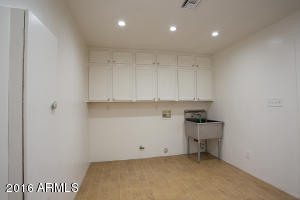 4026 E Osborn Rd, Phoenix, AZ 85018 photo 12