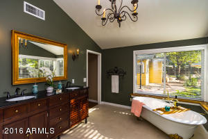 8036 N 10th Ave, Phoenix, AZ 85021 photo 23