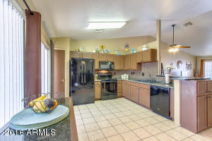 1402 S Valley Dr, Apache Junction, AZ 85120 photo 14