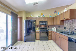 1402 S Valley Dr, Apache Junction, AZ 85120 photo 13