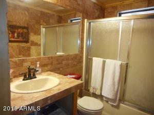 18048 N 3rd Pl, Phoenix, AZ 85022 photo 8