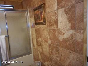 18048 N 3rd Pl, Phoenix, AZ 85022 photo 9
