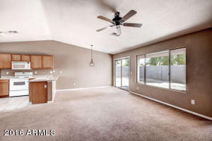 809 E Amabisca Cir, Buckeye, AZ 85326 photo 3