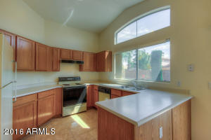 3911 E Rosemonte Dr, Phoenix, AZ 85050 photo 12