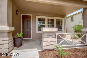 2554 E Del Rio Ct, Gilbert, AZ 85295 photo 4