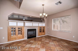 2554 E Del Rio Ct, Gilbert, AZ 85295 photo 9