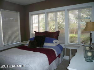 946 E Coronado Rd, Phoenix, AZ 85006 photo 16