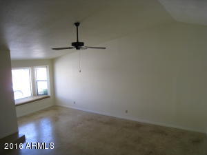 2529 E Paradise Dr, Phoenix, AZ 85028 photo 8