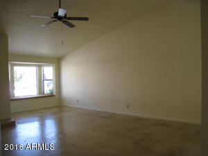 2529 E Paradise Dr, Phoenix, AZ 85028 photo 9