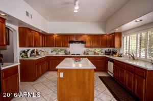 1640 E Monona Dr, Phoenix, AZ 85024 photo 8