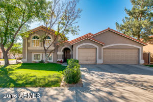 2225 E Sausalito Ct, Gilbert, AZ 85234 photo 1