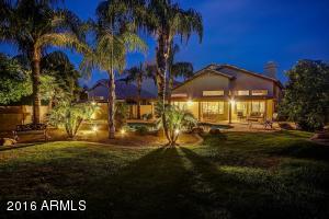 1452 E Black Diamond Dr, Gilbert, AZ 85296 photo 2