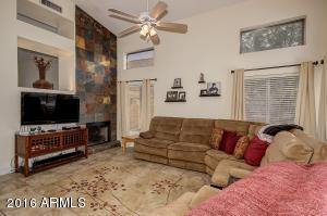 1452 E Black Diamond Dr, Gilbert, AZ 85296 photo 5