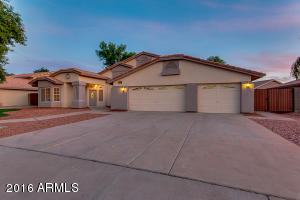 517 E Saratoga St, Gilbert, AZ 85296 photo 3