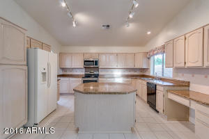 517 E Saratoga St, Gilbert, AZ 85296 photo 12