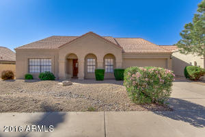3913 E Tanglewood Dr, Phoenix, AZ 85048 photo 2