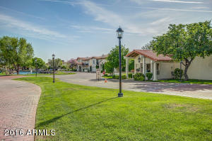 77 E Missouri Ave #24, Phoenix, AZ 85012 photo 5