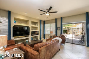 1012 E San Tan Dr, Gilbert, AZ 85296 photo 9