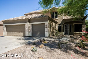 1012 E San Tan Dr, Gilbert, AZ 85296 photo 1