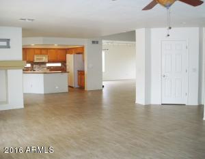 706 S Cardinal St, Gilbert, AZ 85296 photo 5