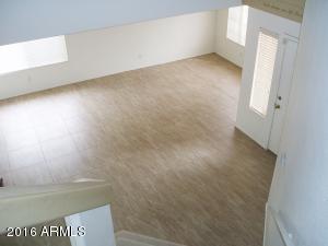 706 S Cardinal St, Gilbert, AZ 85296 photo 9