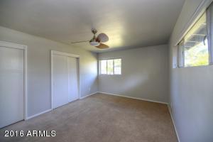 4519 E Weldon Ave, Phoenix, AZ 85018 photo 11