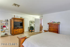 8554 E Desert Ln, Mesa, AZ 85209 photo 16