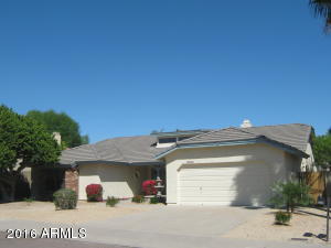 3944 E Nambe St, Phoenix, AZ 85044 photo 1