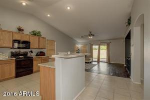 1708 E Beverly Rd, Phoenix, AZ 85042 photo 3