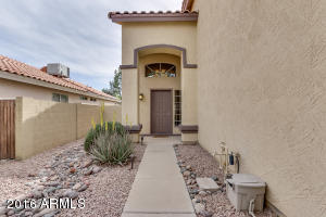 4621 E Grovers Ave, Phoenix, AZ 85032 photo 2