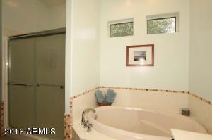2233 E Park Ave, Gilbert, AZ 85234 photo 21