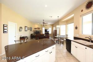 2233 E Park Ave, Gilbert, AZ 85234 photo 4